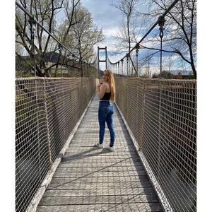 Meet your Posher, Raechel